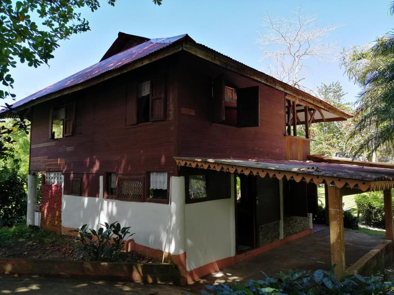 Chalet Cabinas Hibiscus Cahuita Exterior foto